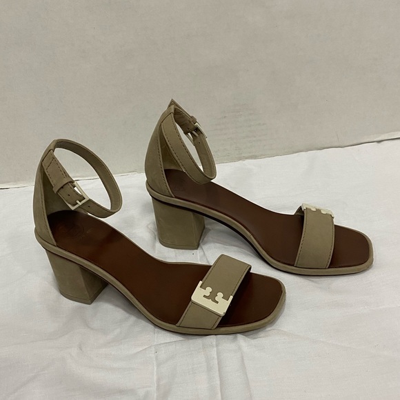 Tory Burch Gabrielle 65MM Sandal - Picture 8 of 16